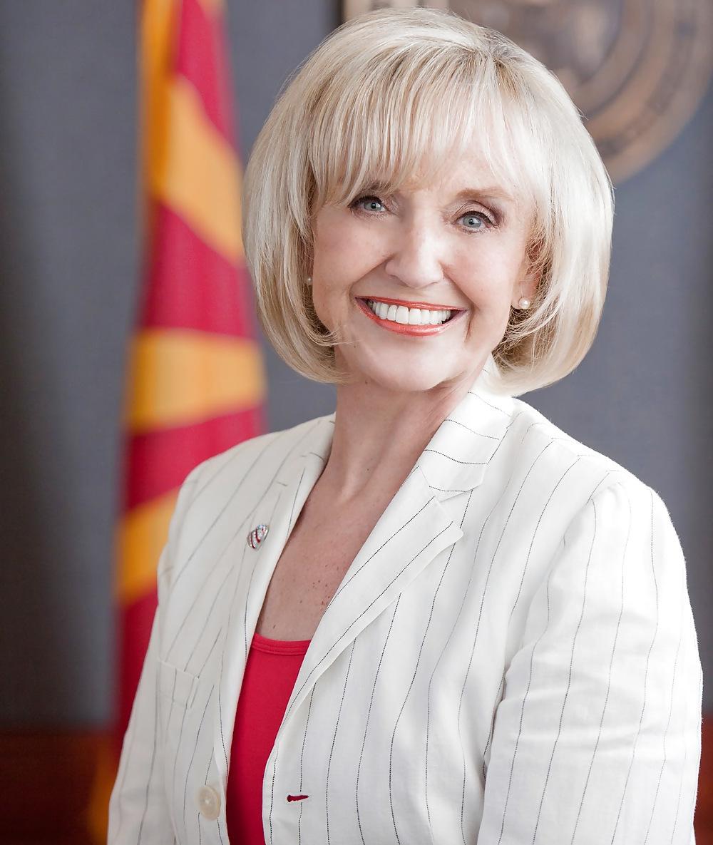 25P Love jerking off to Conservative Jan Brewer