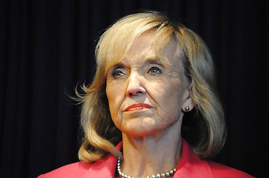 25P Love jerking off to Conservative Jan Brewer