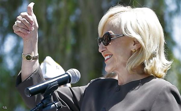 25P Love jerking off to Conservative Jan Brewer