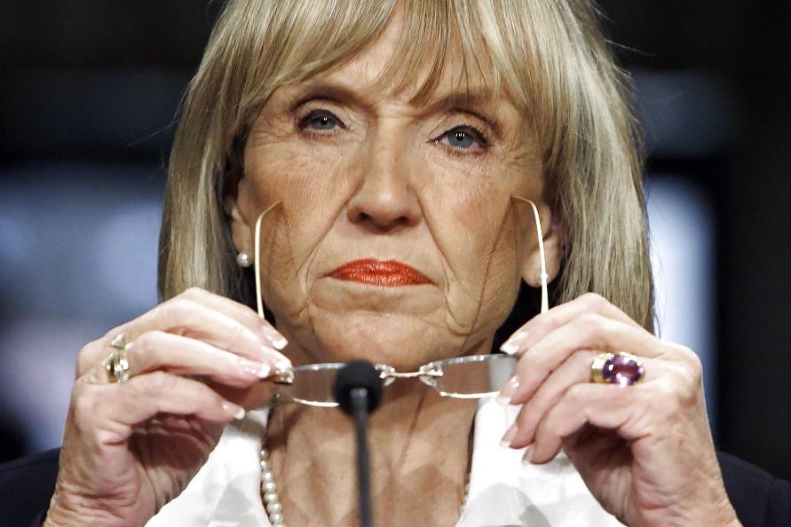 25P Love jerking off to Conservative Jan Brewer