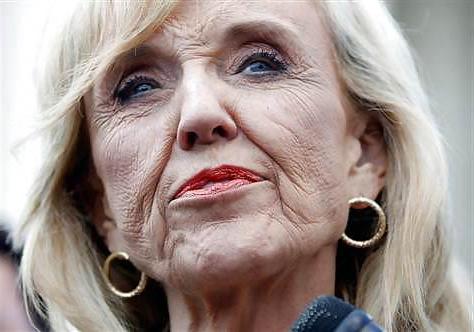 25P Love jerking off to Conservative Jan Brewer