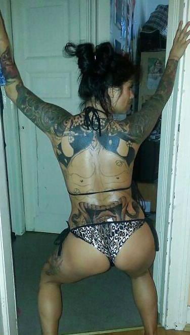 25P Bimbo Slut 
