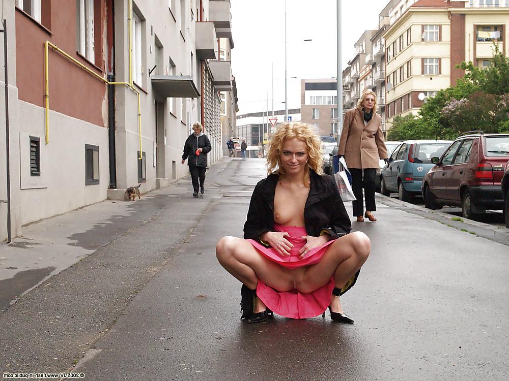 15P Public Upskirt Shots 