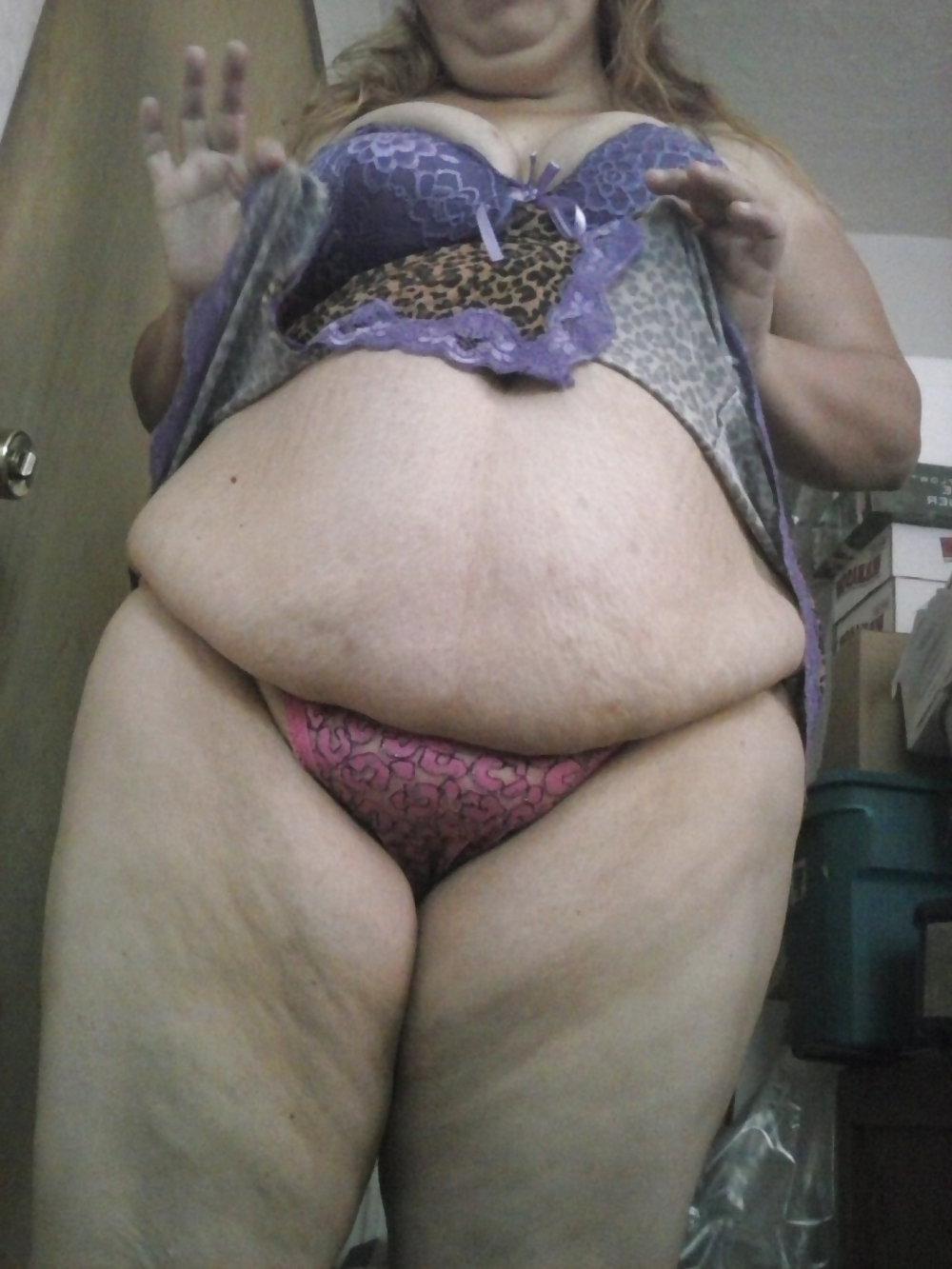 25P Tammy and her fat ass and pussy