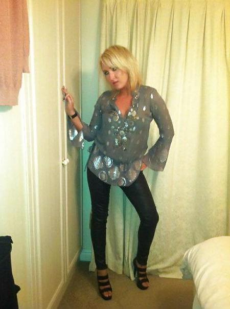 25P Sluts in tight pants! 15 