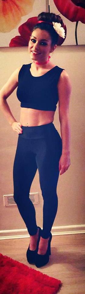 25P Sluts in tight pants! 15 