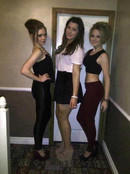25P Sluts in tight pants! 15 