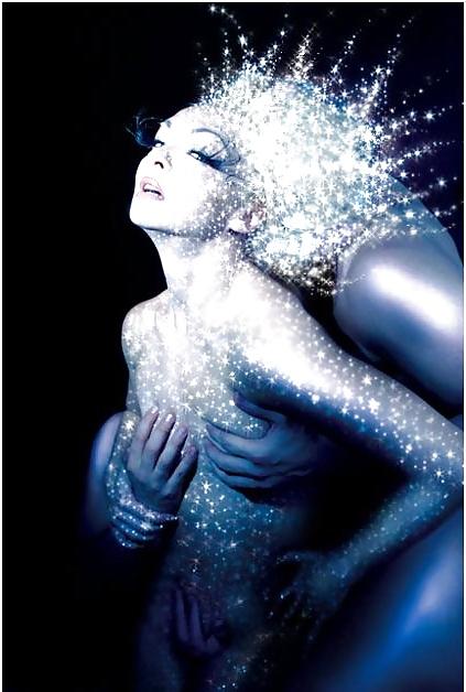 25P Burlesque fantasy...