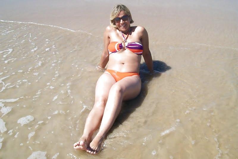 8P Hot Brazilian Milfs