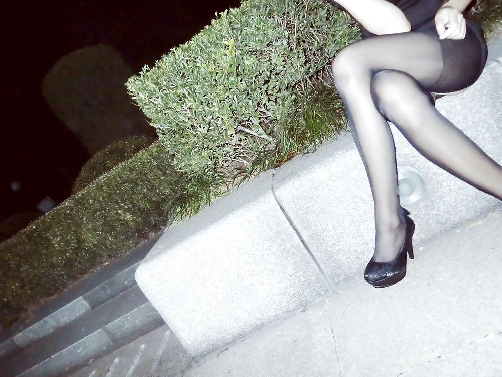 6P Pretty chinese girl in public