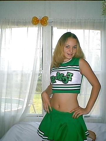 25P Some Images of Sexy Cheerleader GF