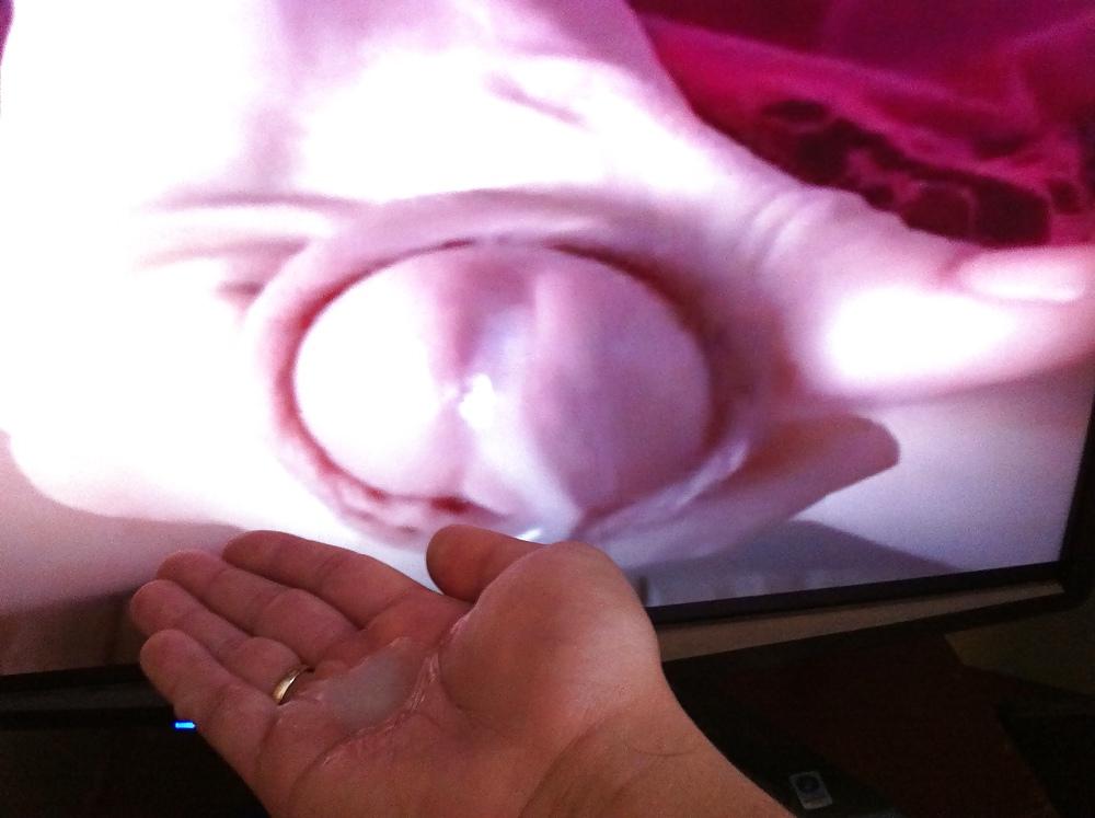 21P Jerking off to some of my favorite shemale videos