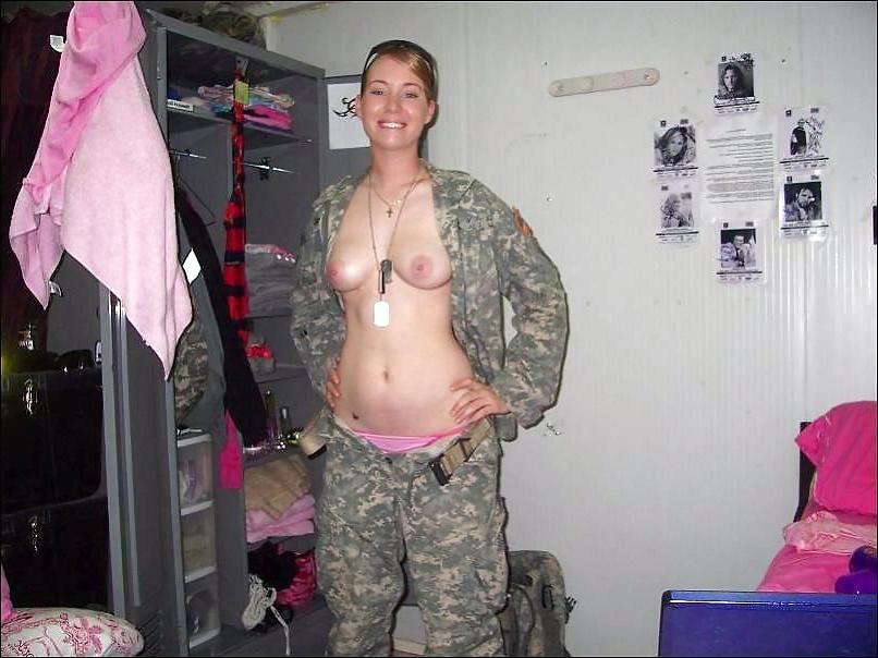25P Military Chicks