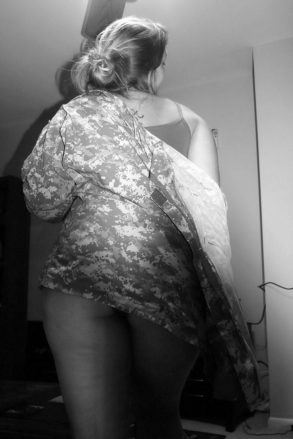 20P My army wife military 2....kcpride31