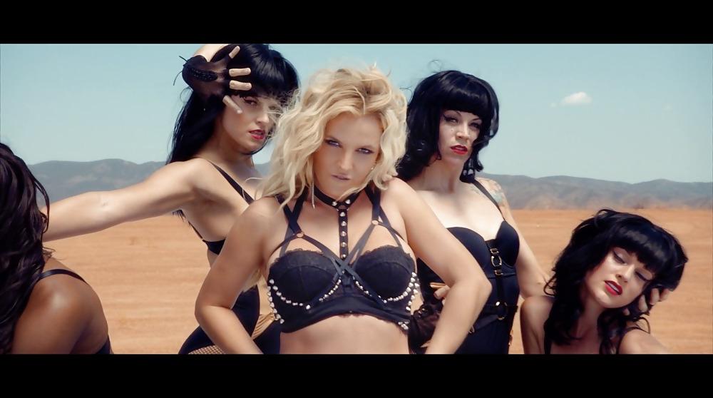 25P Stills from music videos I like