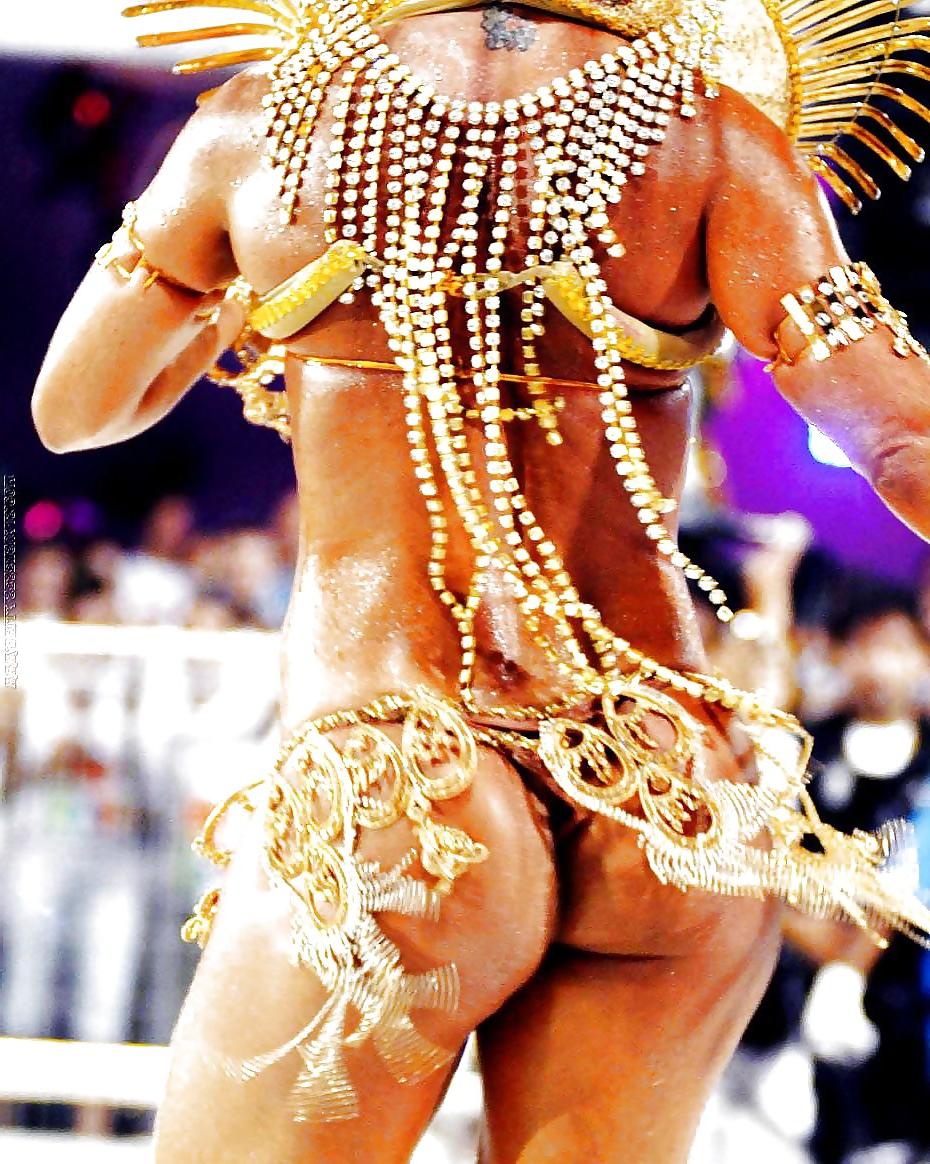 25P Brazilian Carnival sexy women