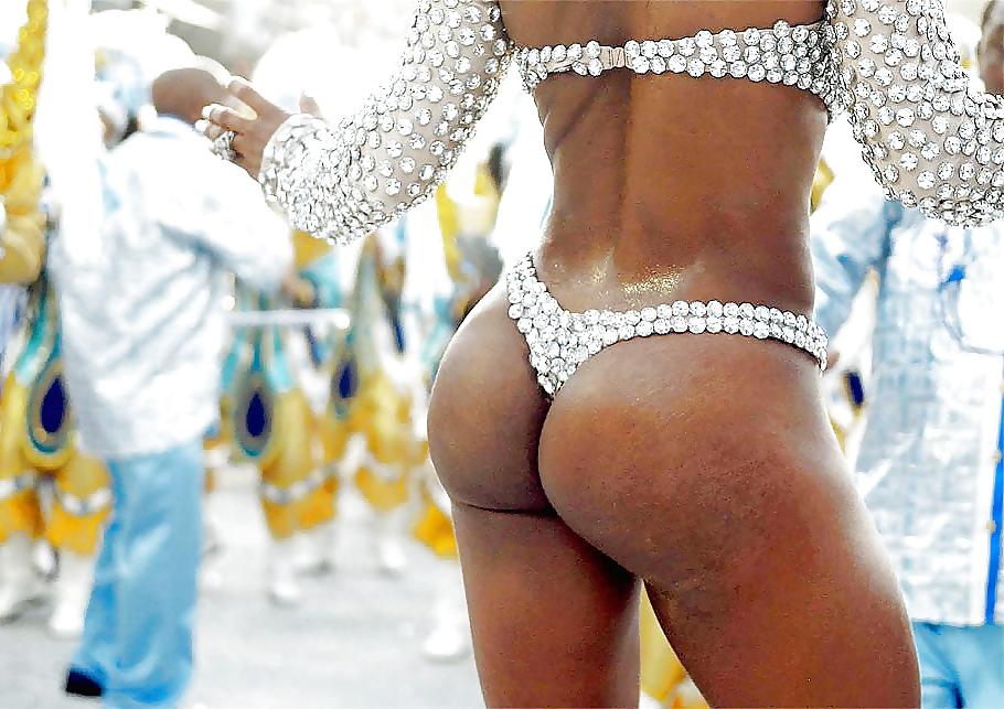 25P Brazilian Carnival sexy women