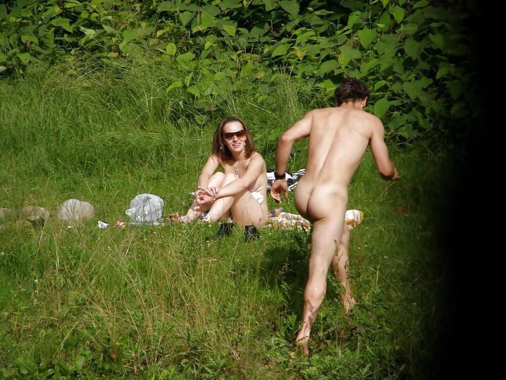 25P Sex near a lake (public)