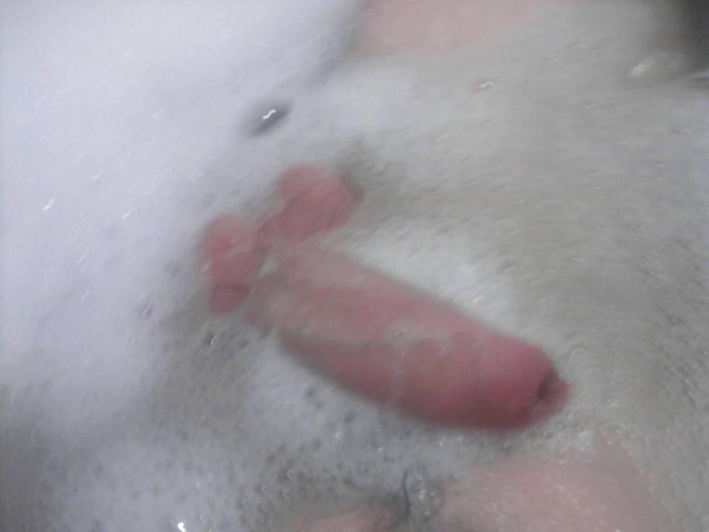 25P In the bath
