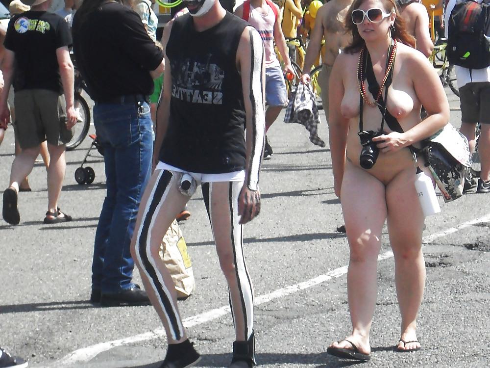25P Public nude events 3