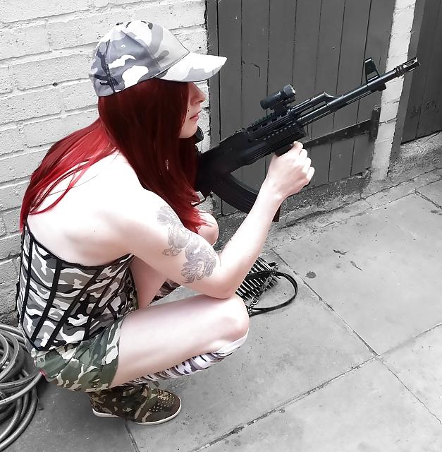 18P Tranny Army Girl Supersatin ( AKA PrettyKitty )