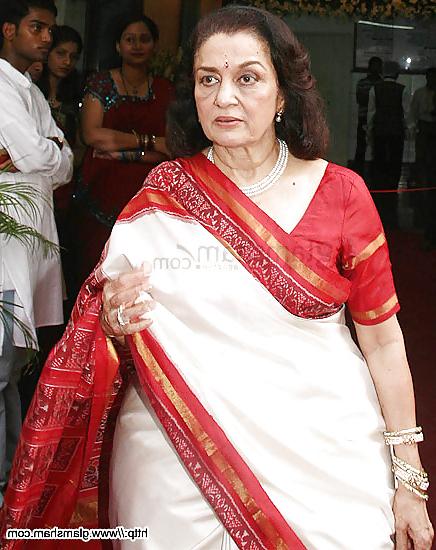 25P ASHA PAREKH BIG WIDE HIPS & BIG FAT ROUND ASS