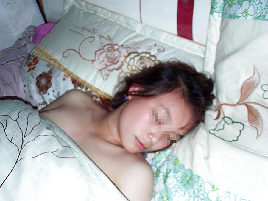 20P Chinese girl fucked in hotel