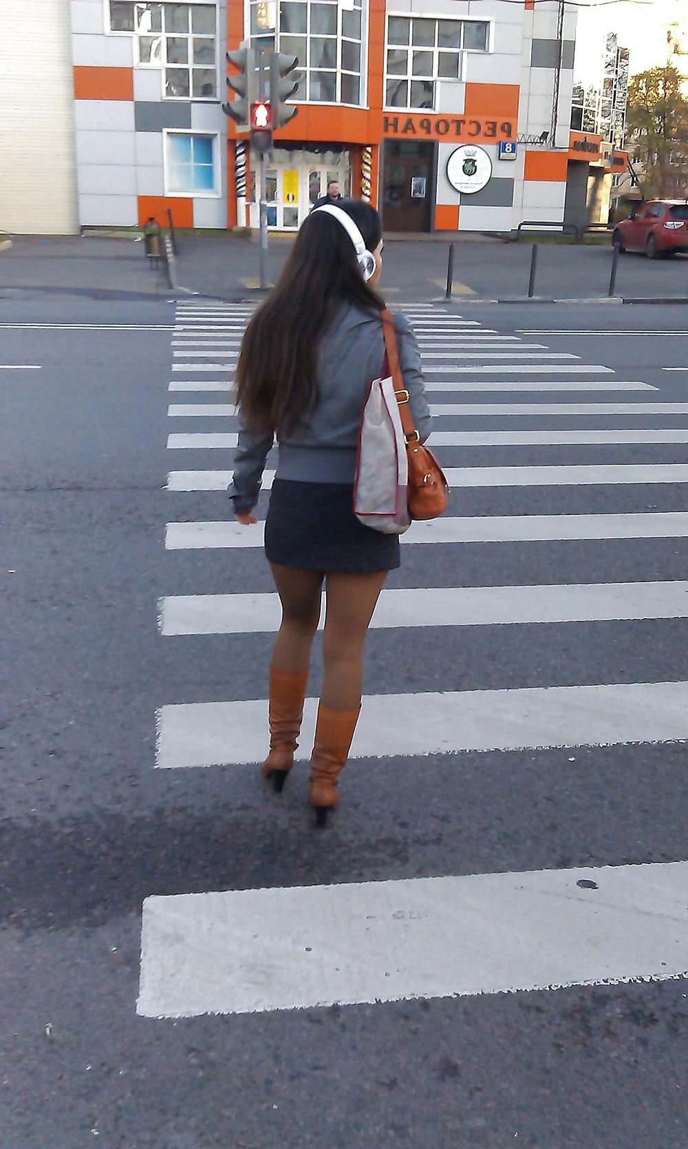 8P Miniskirt public