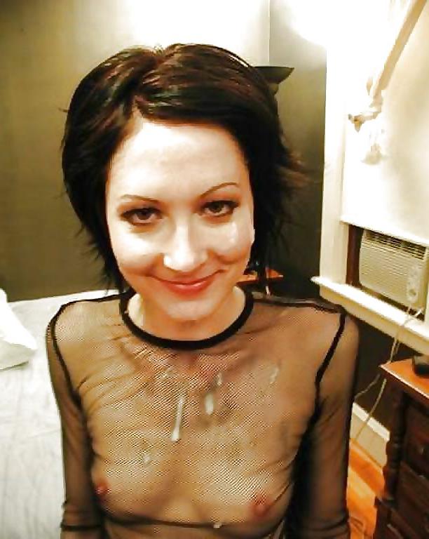 15P Short haired women