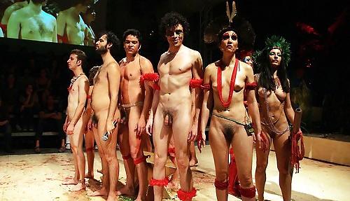 25P STAGE NUDITY