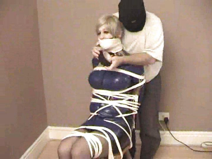 25P Bondage video caps
