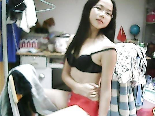 25P Sexy little Chinese girl