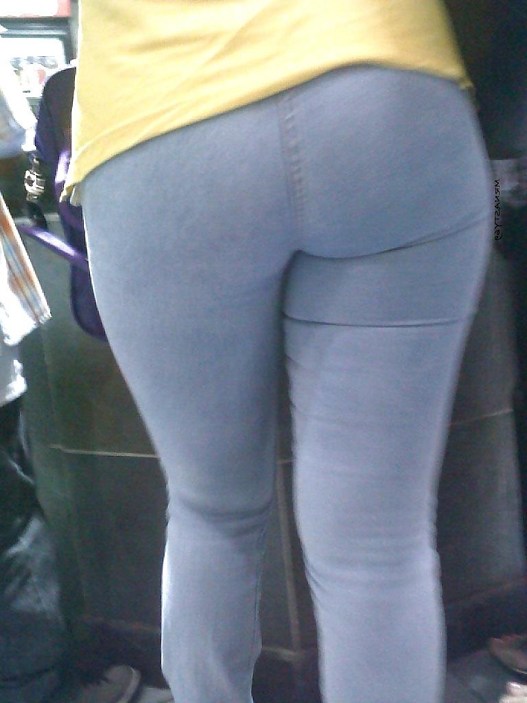 16P Wives In Tight Jeans With Big Asses