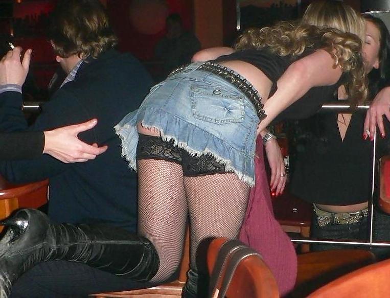 25P Queens in Jeans LLXXXXIII