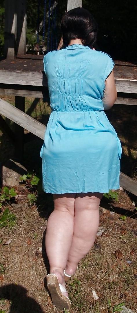 19P Mature fat legs