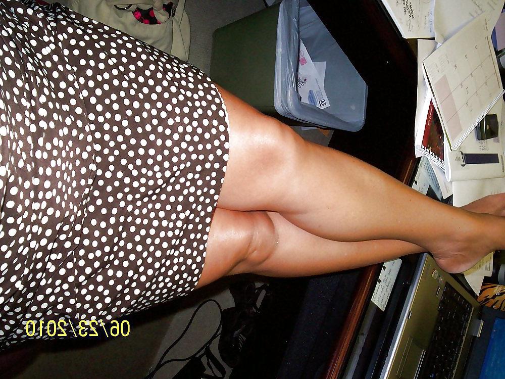 8P Sexy thick woman 