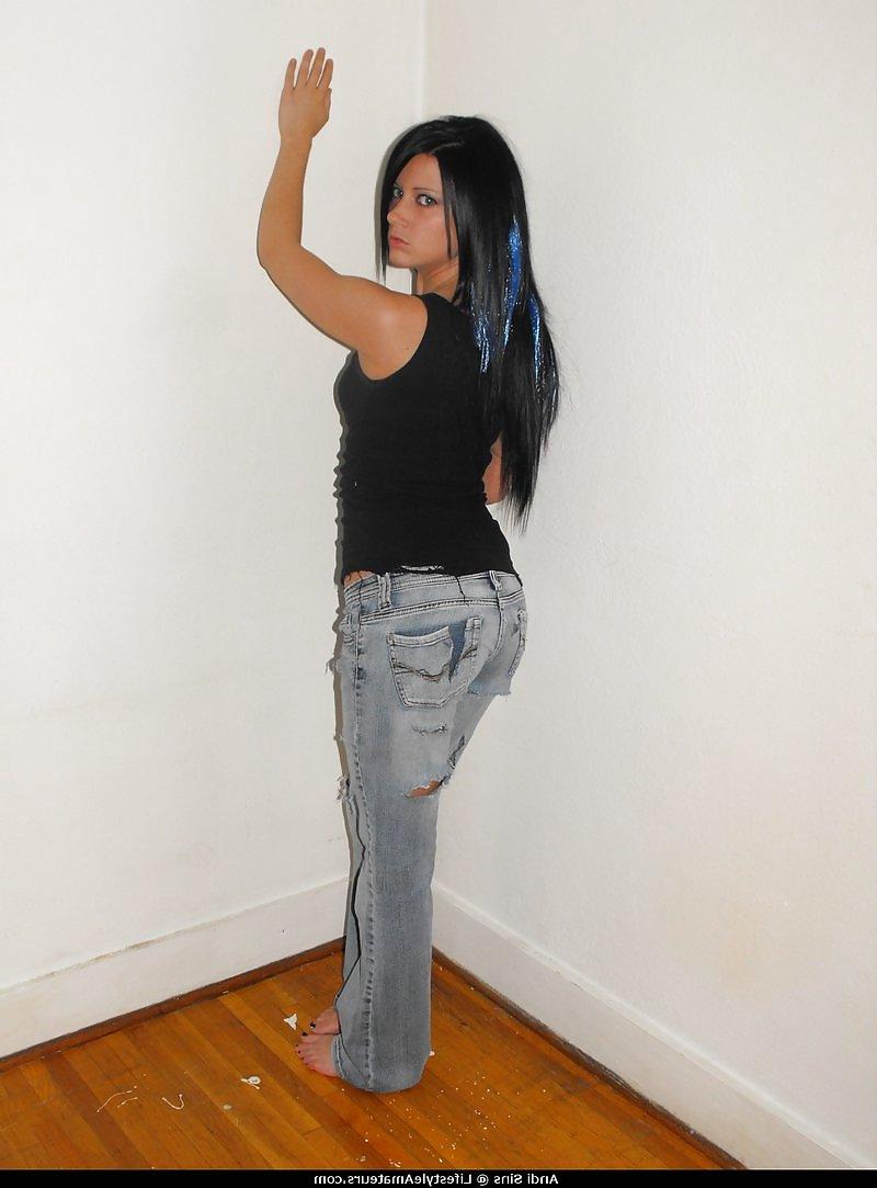 25P Mädchen in Jeans