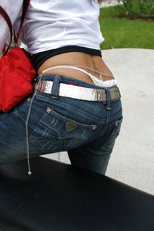 25P Mädchen in Jeans