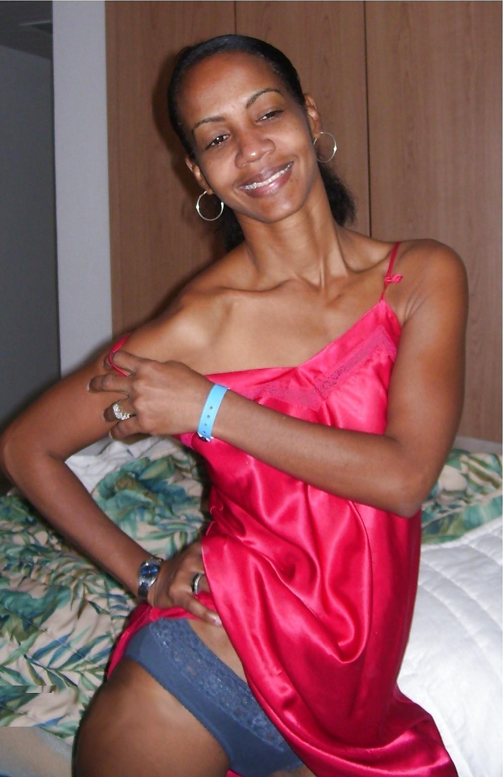 6P Some black bimbo