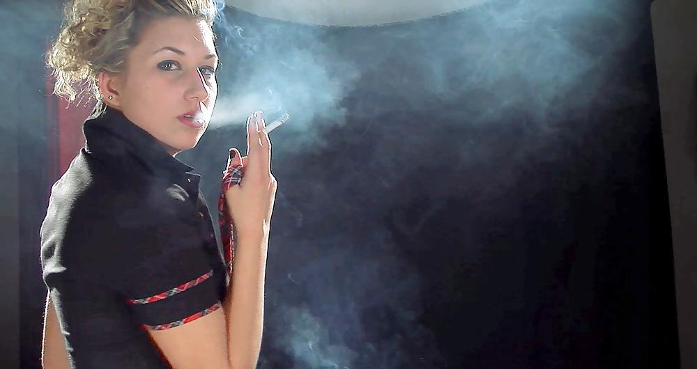 25P Glamour Smoking: Soroaya