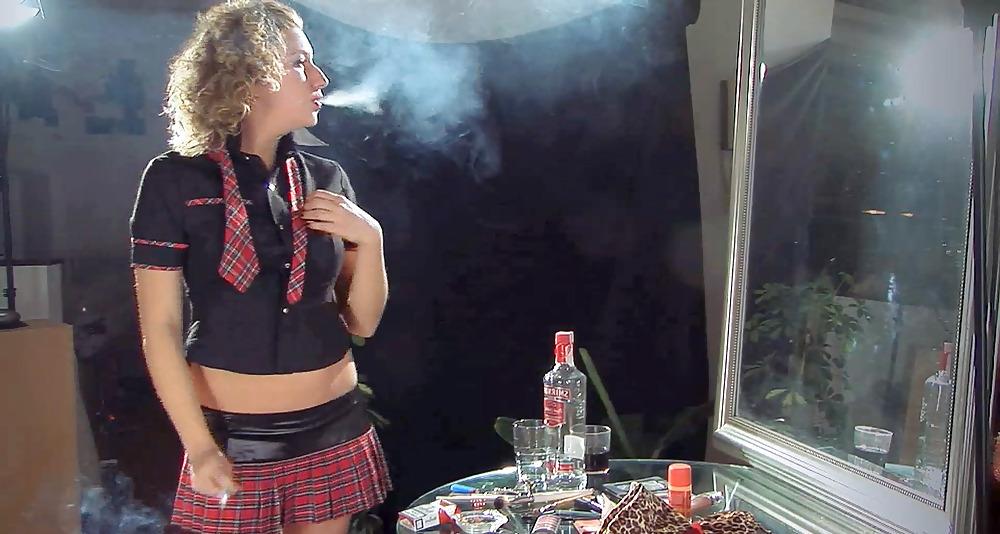 25P Glamour Smoking: Soroaya
