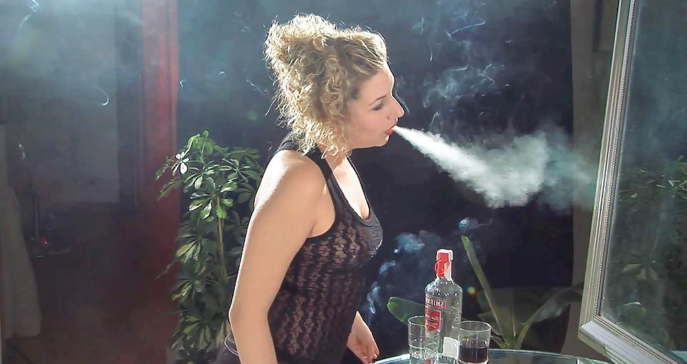 25P Glamour Smoking: Soroaya