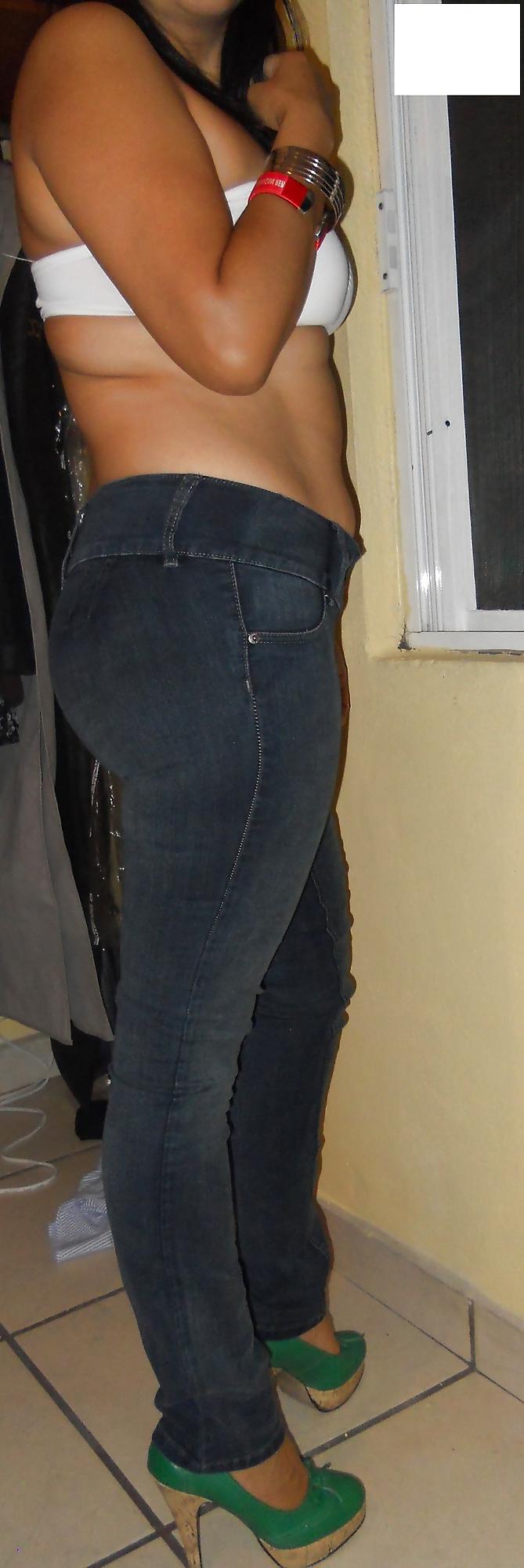25P Sexy latina in jeans and teal panty