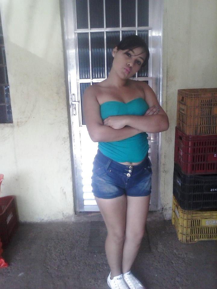 25P Brazilian Woman 21