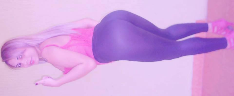 25P Brazilian Woman 21