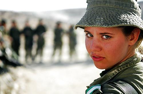 25P Jewish women