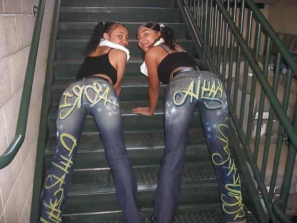 25P Beautys in Jeans -  No porn, but sexy