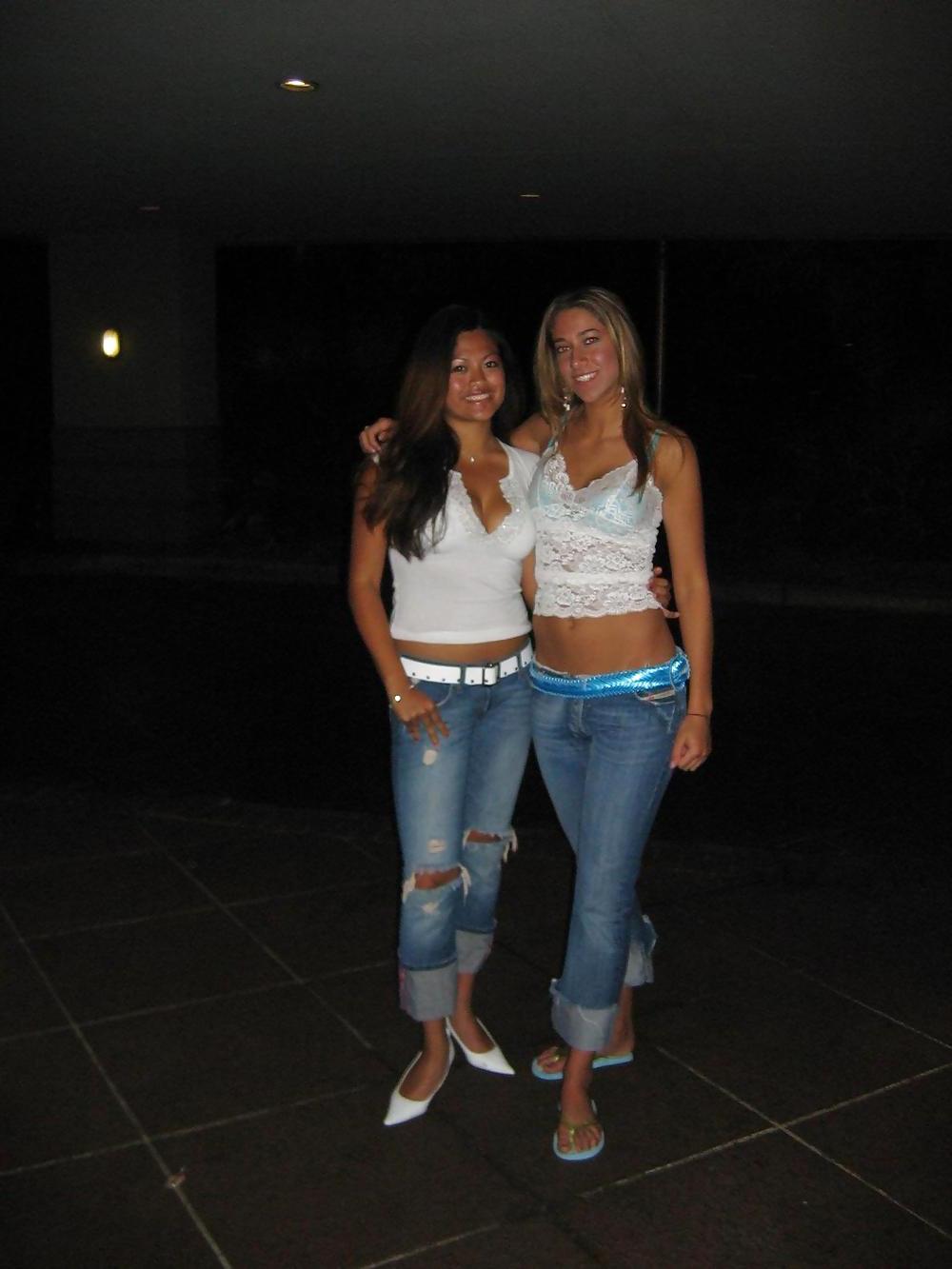 25P Beautys in Jeans -  No porn, but sexy