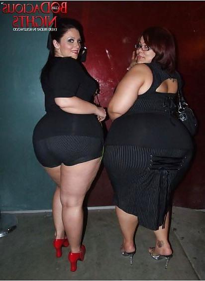 25P The Sexiest Curvy Women 