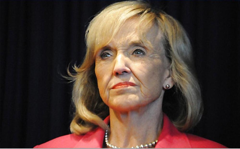 25P I really love jerking off to Conservative Jan Brewer